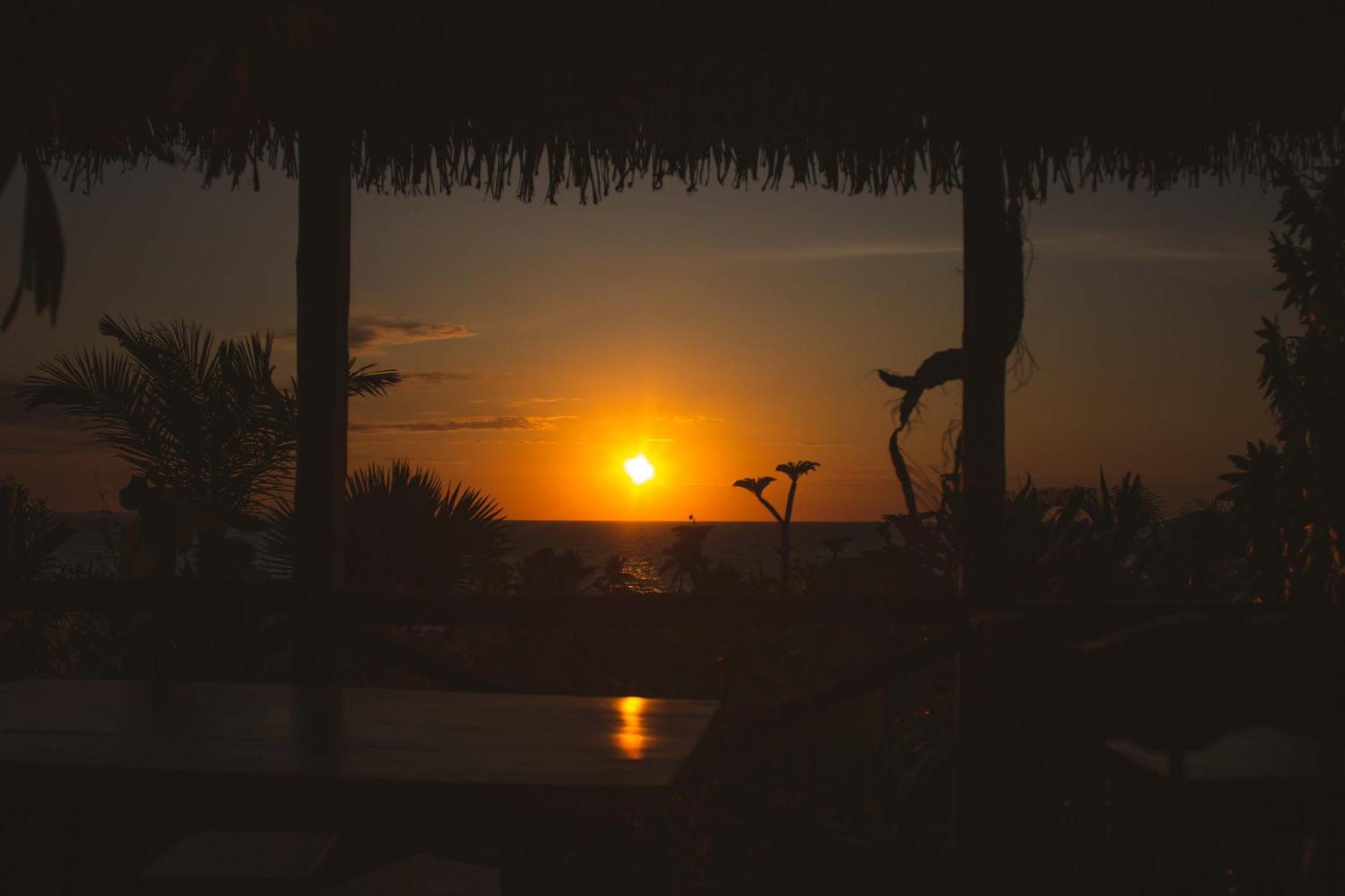 Coucher De Soleil Амбатолоака Екстериор снимка